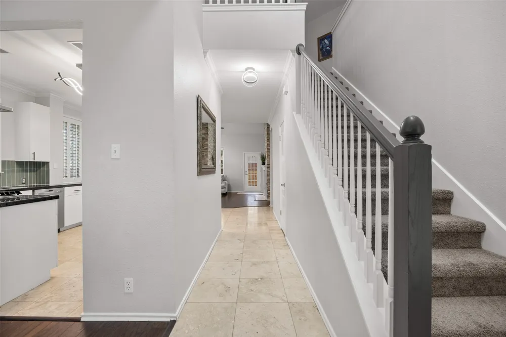8610 Axis Drive Austin, TX 78749