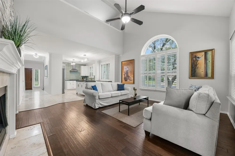 8610 Axis Drive Austin, TX 78749