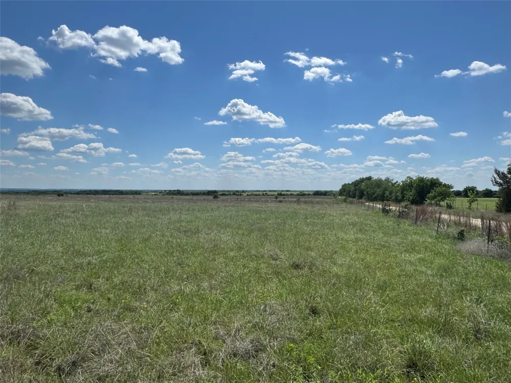 1806 County Road 2425 Iredell, TX 76649