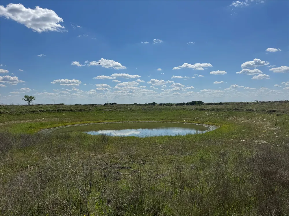1806 County Road 2425 Iredell, TX 76649
