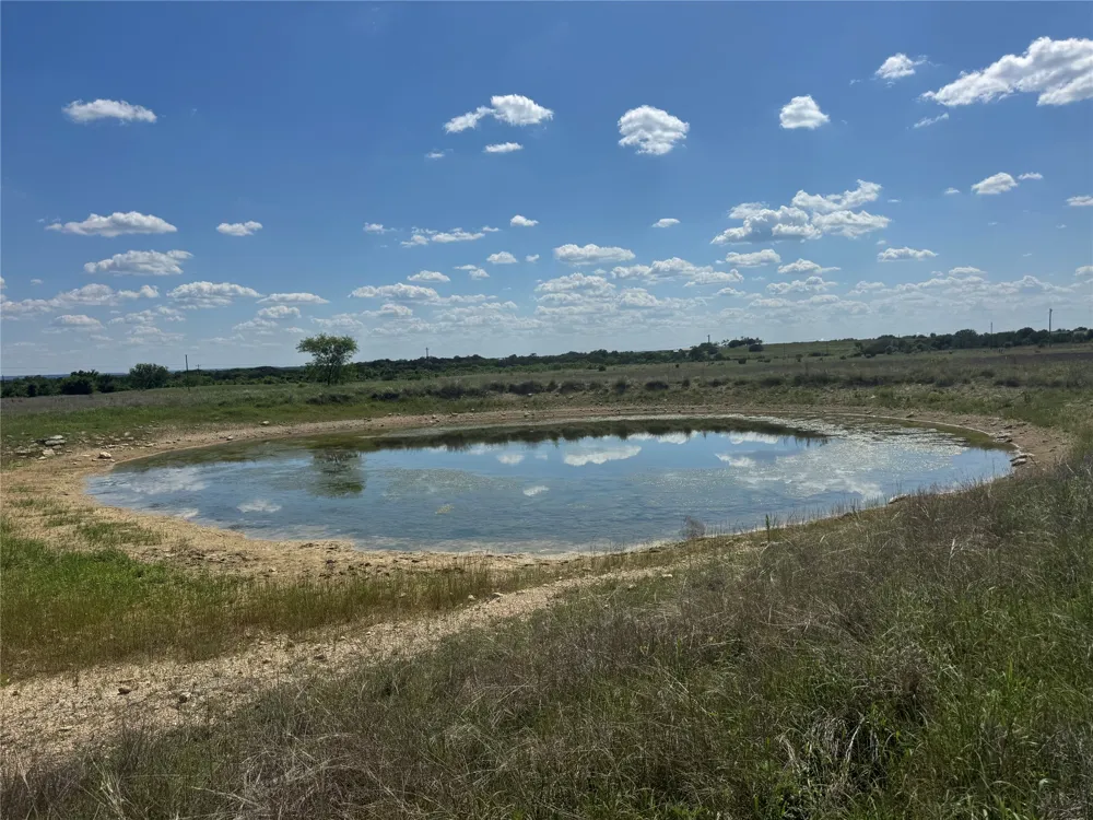1806 County Road 2425 Iredell, TX 76649