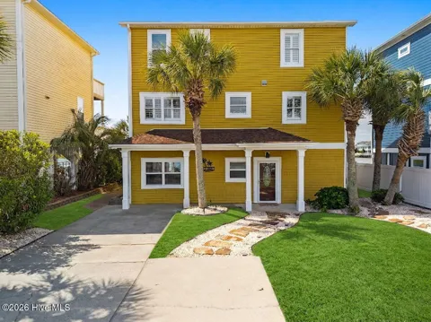 2022 W Sea Aire Canal SW