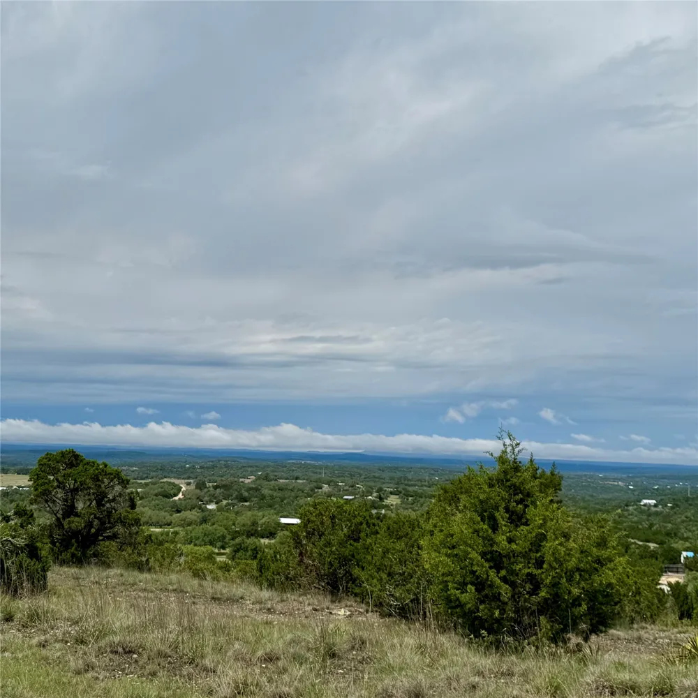 1180 Old Red Ranch Road Dripping Springs, TX 78620