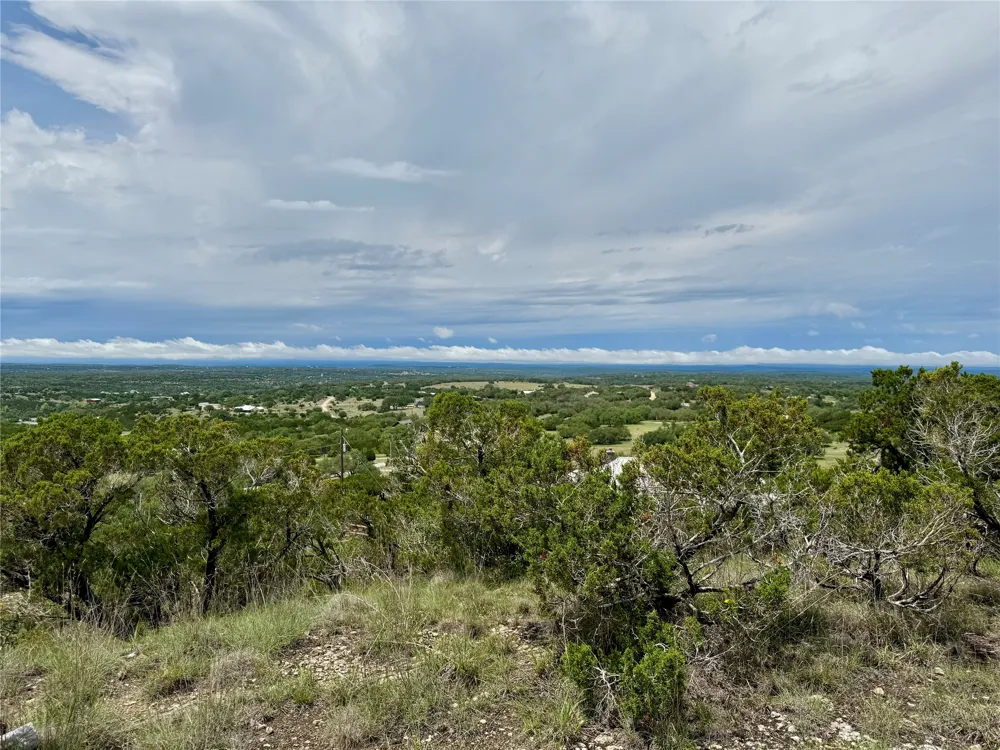 1180 Old Red Ranch Road Dripping Springs, TX 78620