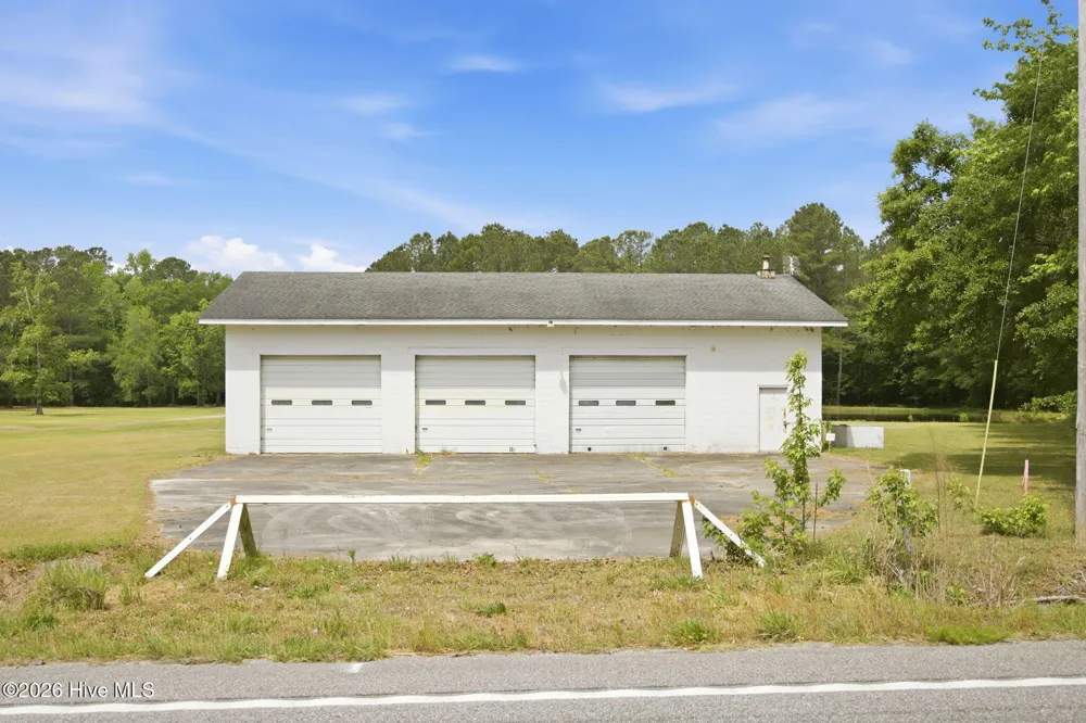 8678 Joe Brown Highway S Clarendon, NC 28432