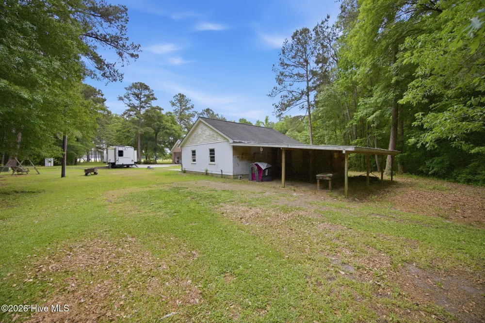8678 Joe Brown Highway S Clarendon, NC 28432