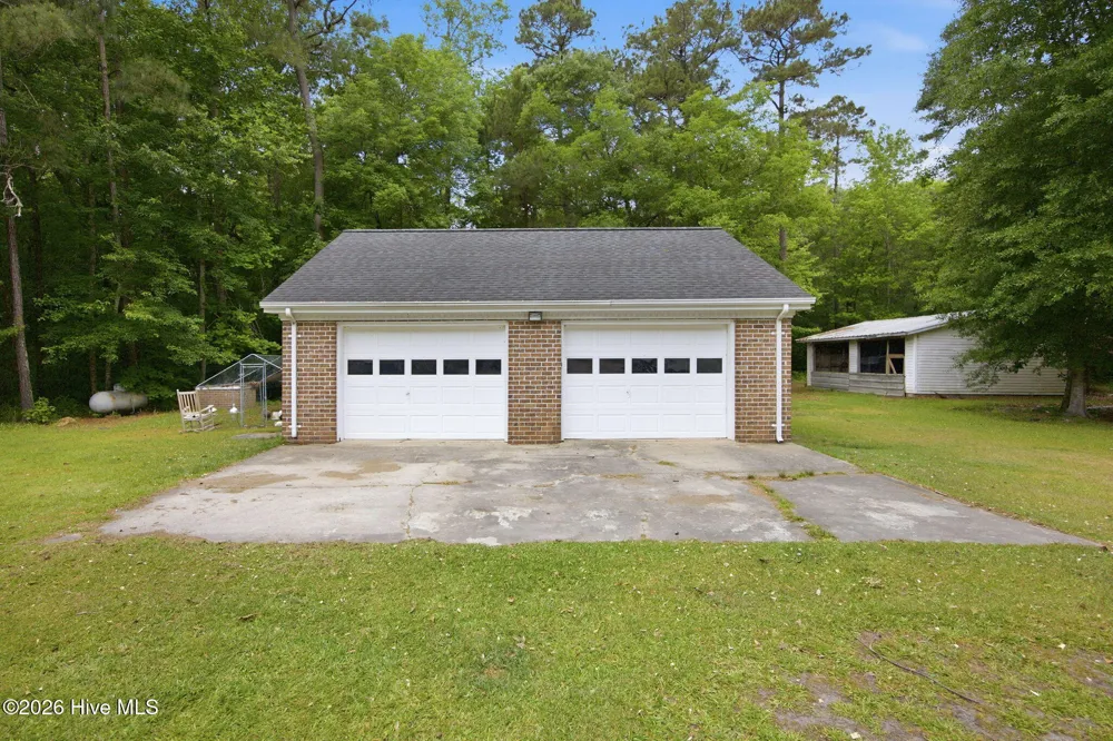 8678 Joe Brown Highway S Clarendon, NC 28432