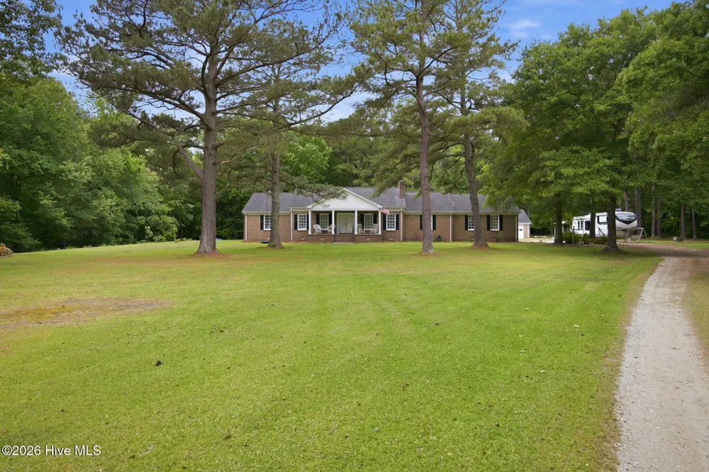 8678 Joe Brown Highway S Clarendon, NC 28432