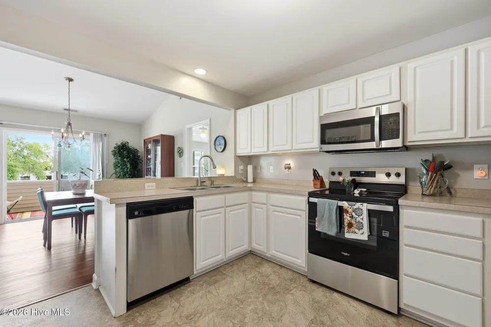 413 Commerce Avenue #C Morehead City, NC 28557