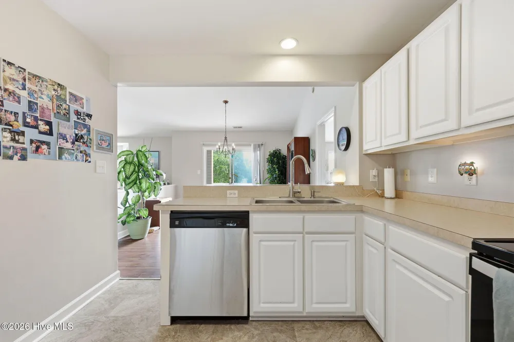 413 Commerce Avenue #C Morehead City, NC 28557