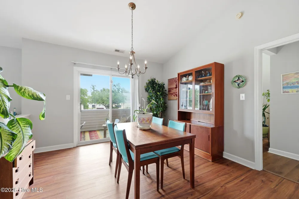 413 Commerce Avenue #C Morehead City, NC 28557