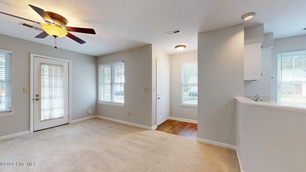 1203 Wilshire Circle Aberdeen, NC 28315