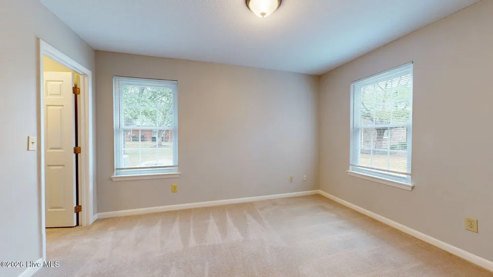 1203 Wilshire Circle Aberdeen, NC 28315