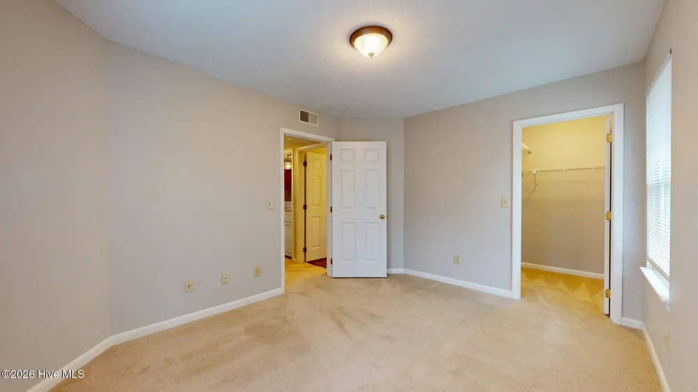 1203 Wilshire Circle Aberdeen, NC 28315