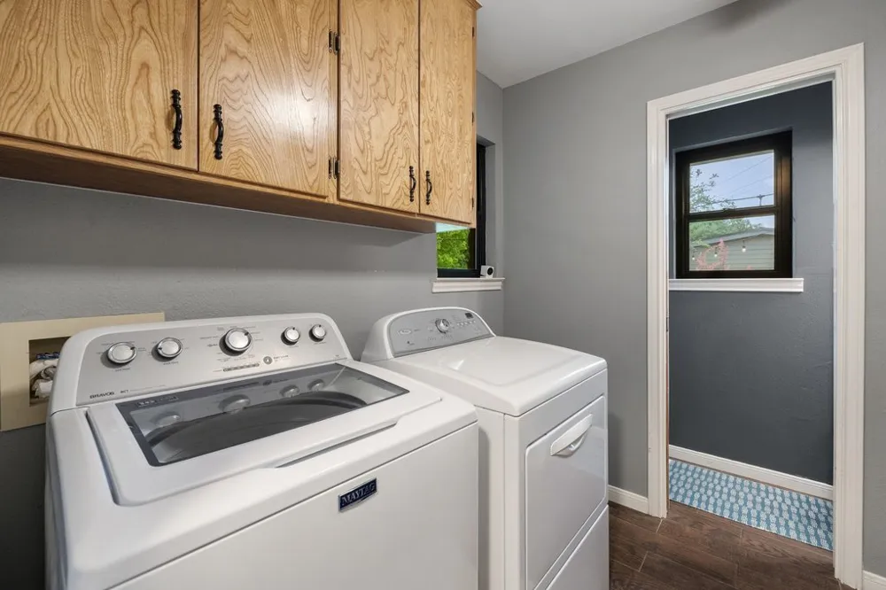 302 Schramm Road Granger, TX 76530