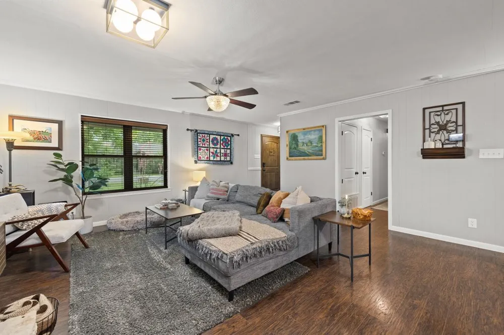 302 Schramm Road Granger, TX 76530
