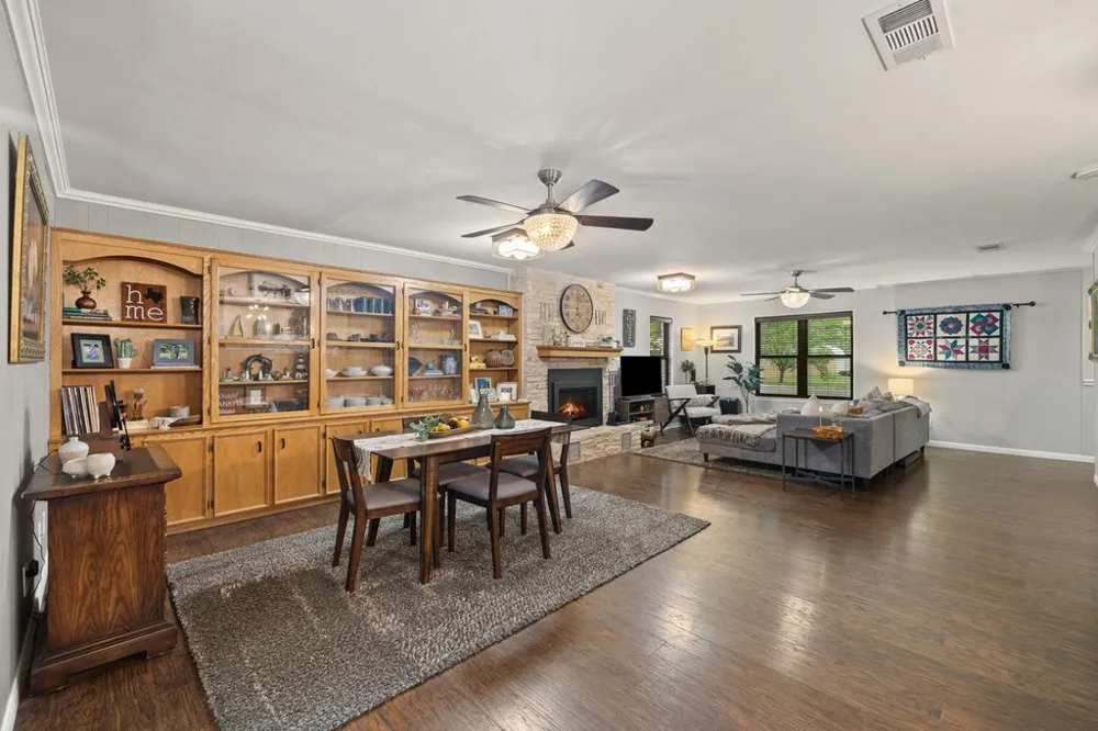 302 Schramm Road Granger, TX 76530