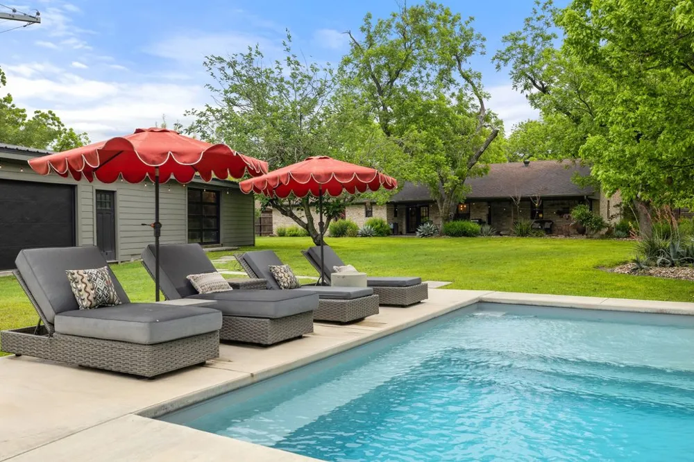 302 Schramm Road Granger, TX 76530