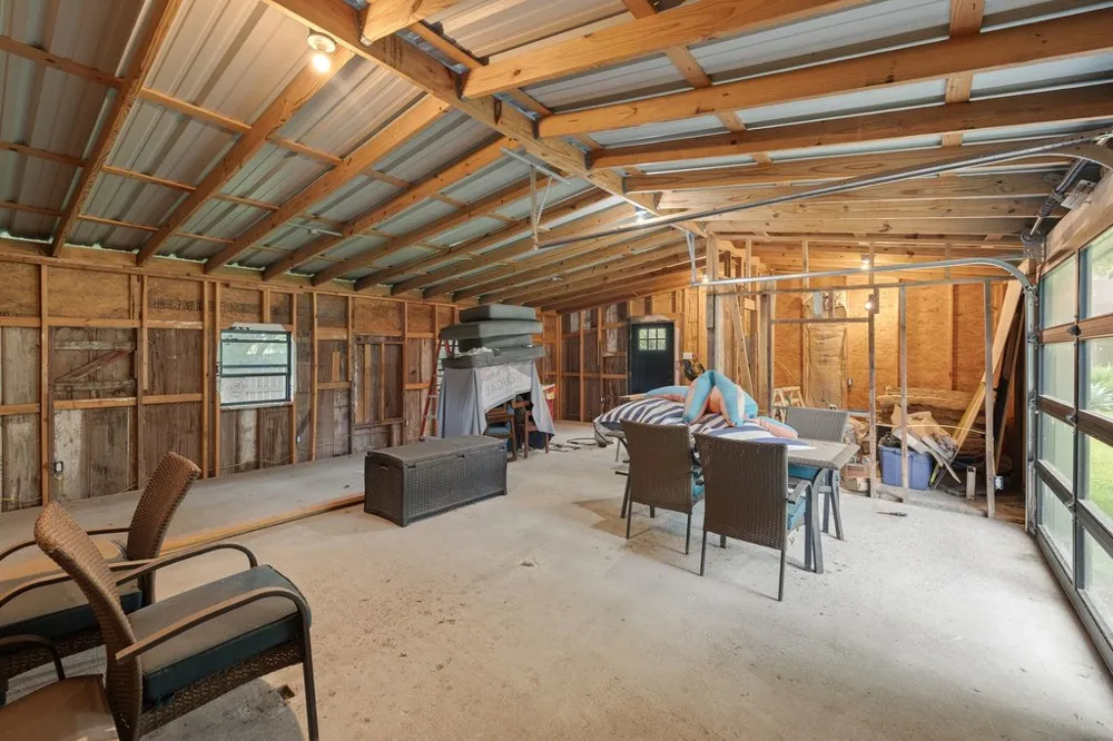 302 Schramm Road Granger, TX 76530