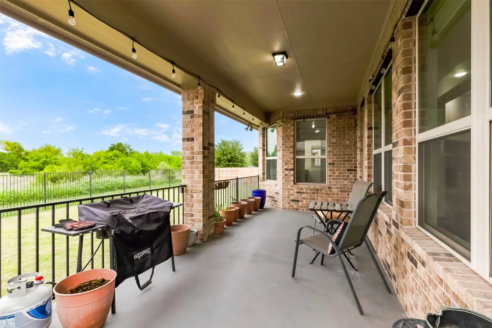 3525 De Soto Loop Round Rock, TX 78665