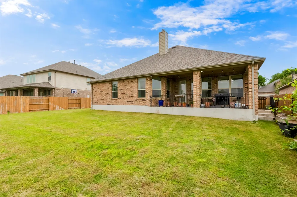3525 De Soto Loop Round Rock, TX 78665