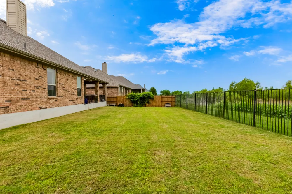 3525 De Soto Loop Round Rock, TX 78665
