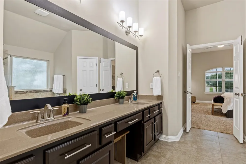 401 Spanish Mustang Drive Cedar Park, TX 78613