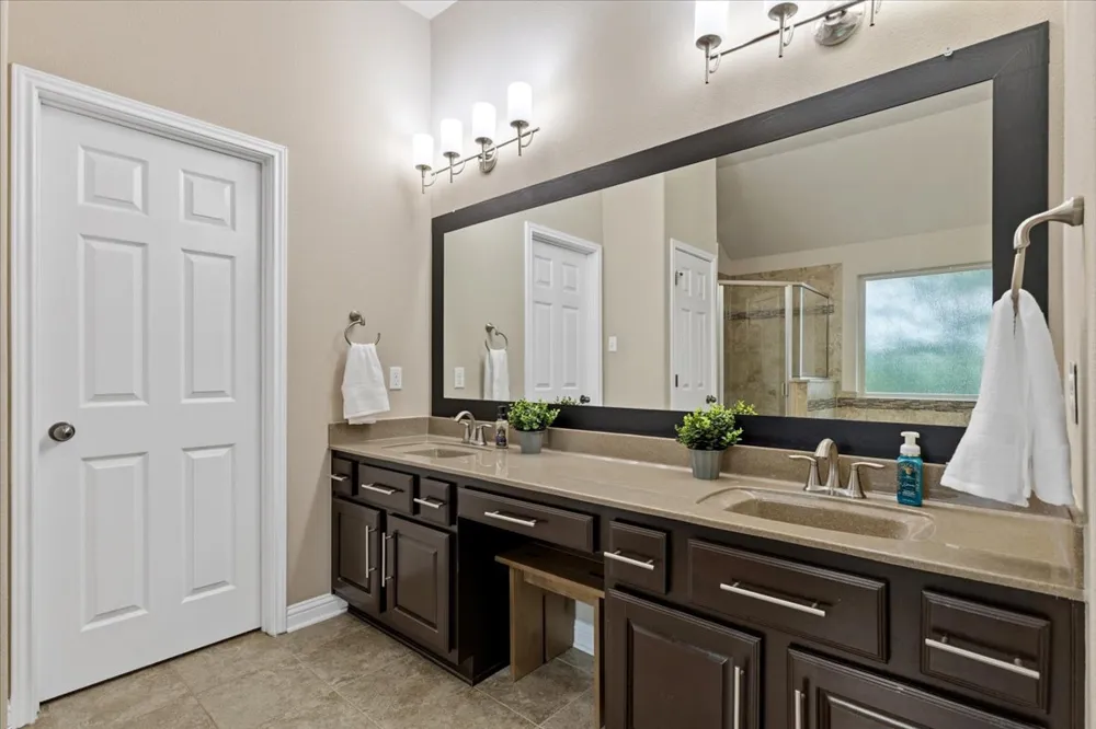 401 Spanish Mustang Drive Cedar Park, TX 78613