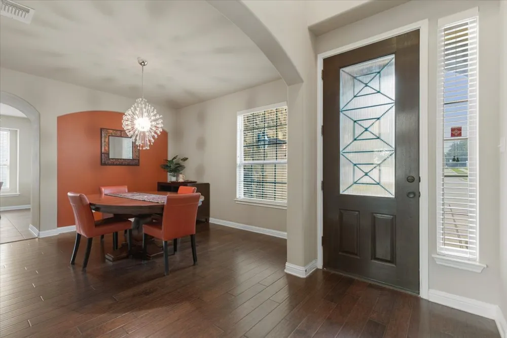 401 Spanish Mustang Drive Cedar Park, TX 78613