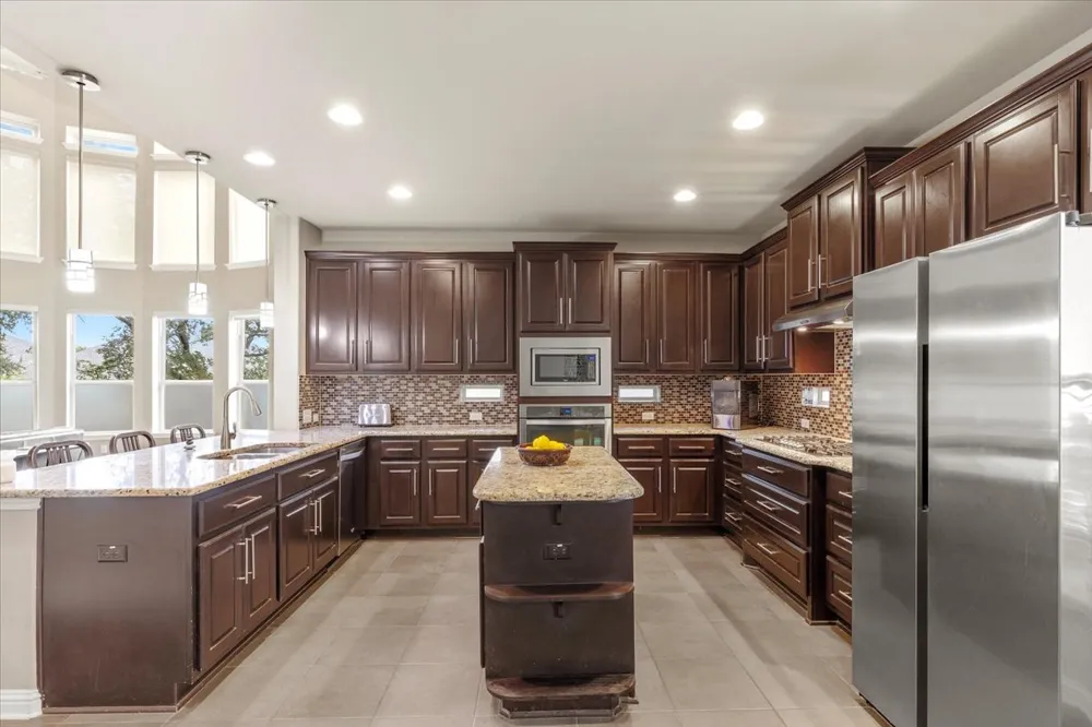 401 Spanish Mustang Drive Cedar Park, TX 78613