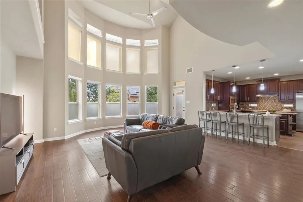 401 Spanish Mustang Drive Cedar Park, TX 78613