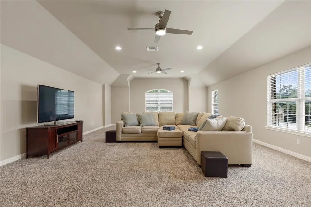 401 Spanish Mustang Drive Cedar Park, TX 78613