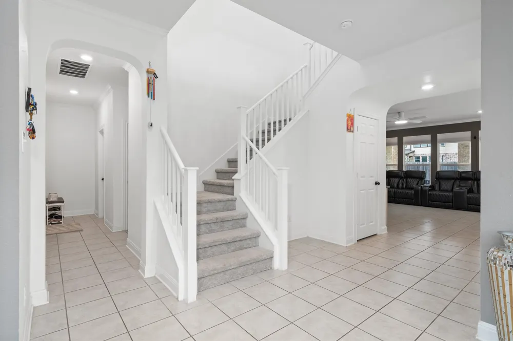 1201 Euless Lane Leander, TX 78641
