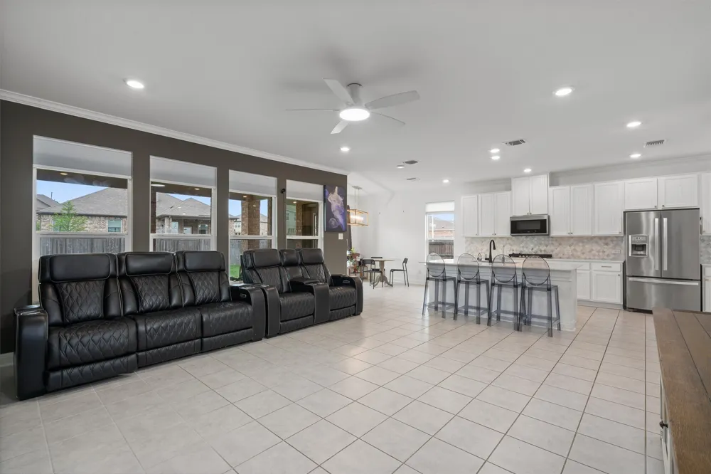1201 Euless Lane Leander, TX 78641