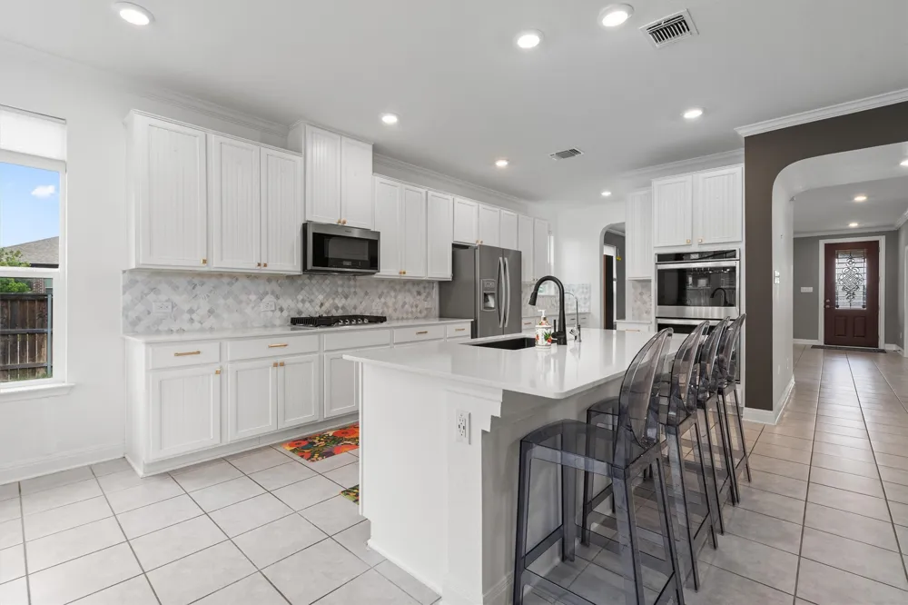 1201 Euless Lane Leander, TX 78641