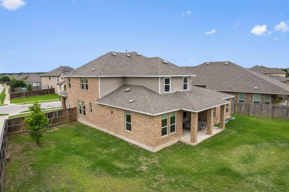 1201 Euless Lane Leander, TX 78641