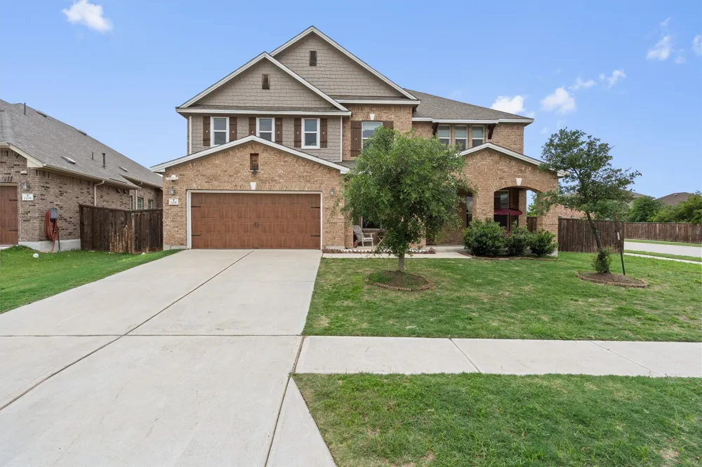 1201 Euless Lane Leander, TX 78641