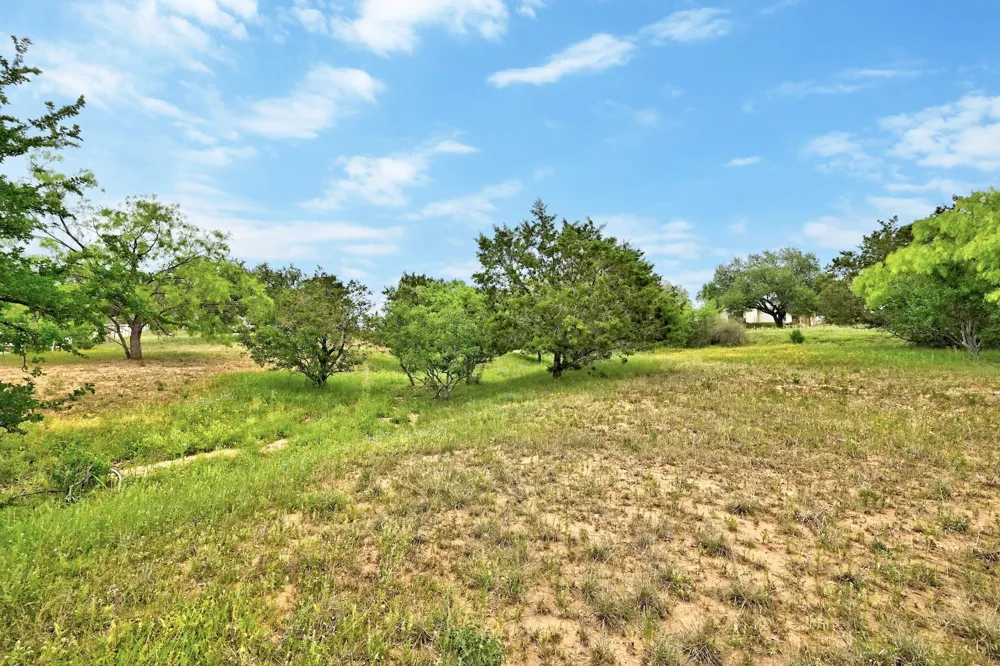 Cats Eye (1) Horseshoe Bay, TX 78657