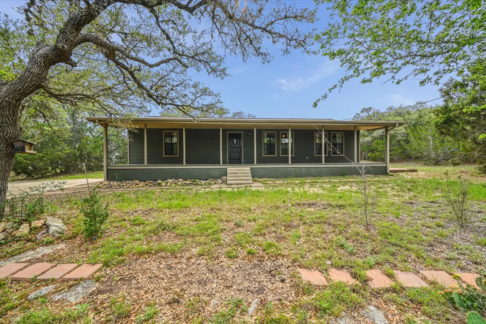 660 Possum Tree Fischer, TX 78623