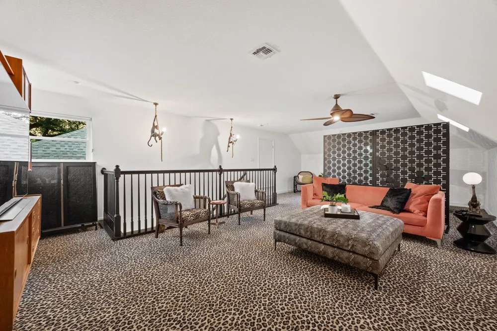 12007 Colleyville Drive Bee Cave, TX 78738