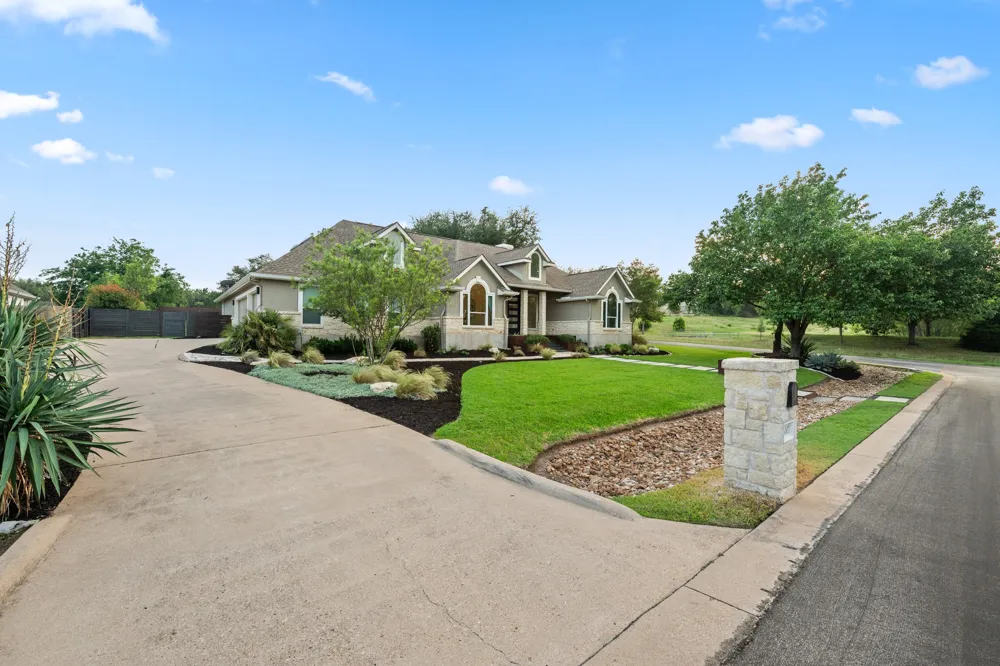 12007 Colleyville Drive Bee Cave, TX 78738