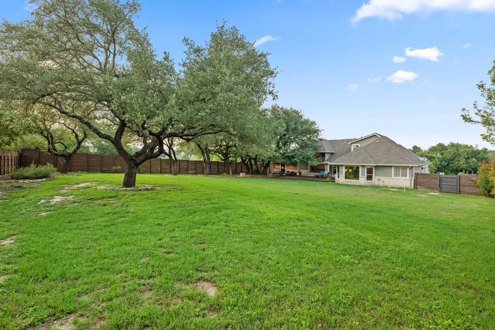 12007 Colleyville Drive Bee Cave, TX 78738