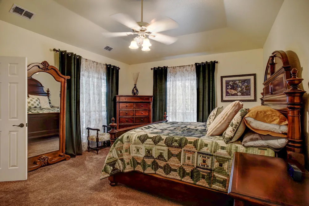147 Spring Meadow Bastrop, TX 78602