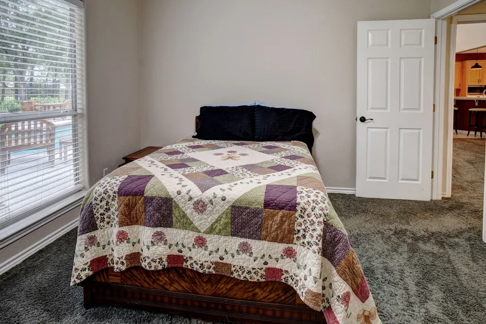 147 Spring Meadow Bastrop, TX 78602