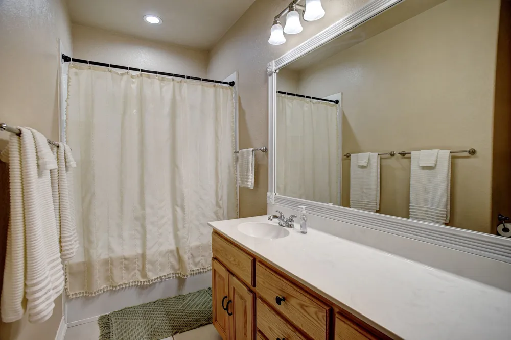 147 Spring Meadow Bastrop, TX 78602