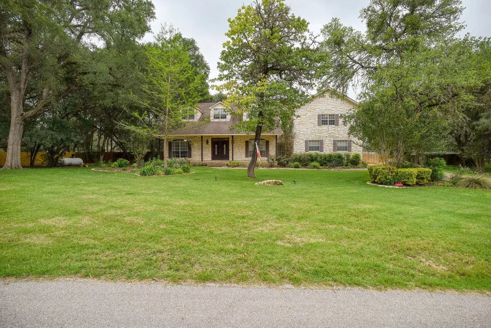 147 Spring Meadow Bastrop, TX 78602