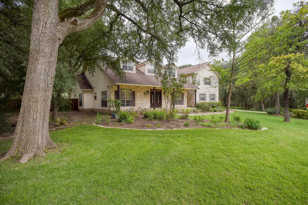 147 Spring Meadow Bastrop, TX 78602