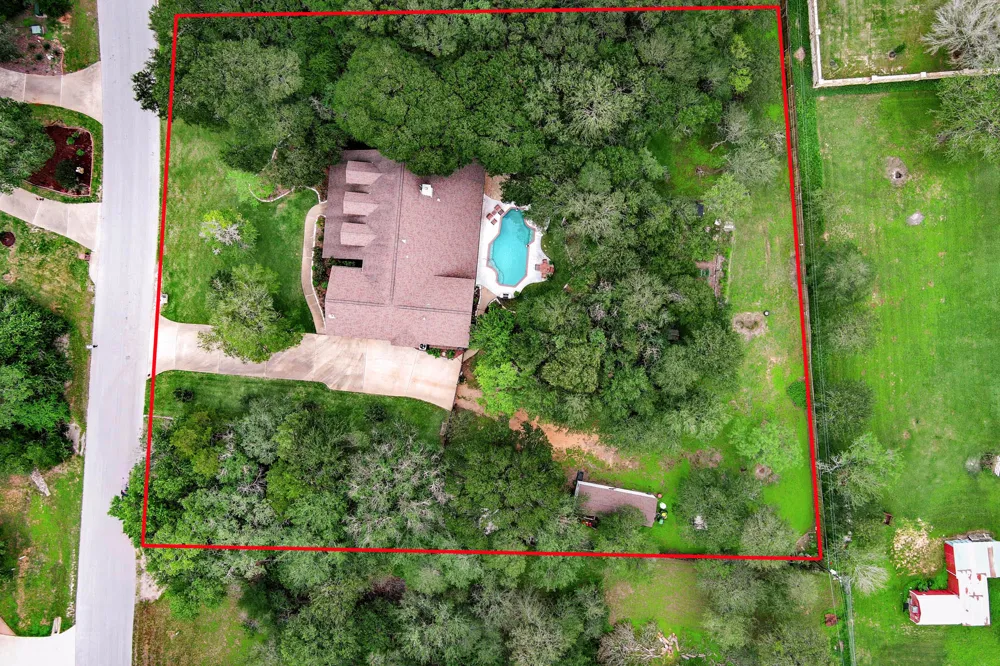 147 Spring Meadow Bastrop, TX 78602