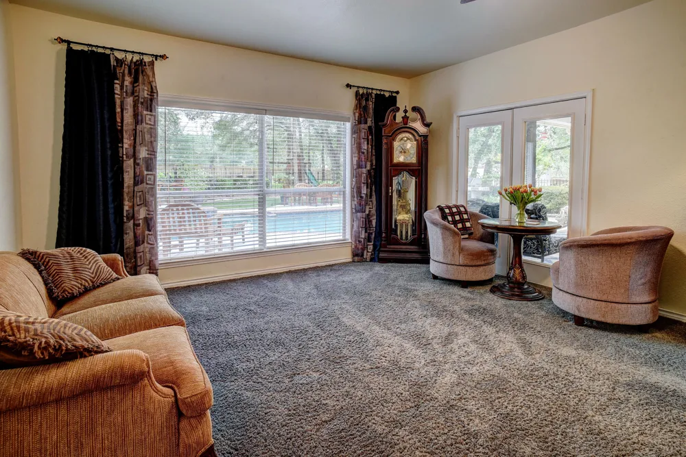 147 Spring Meadow Bastrop, TX 78602