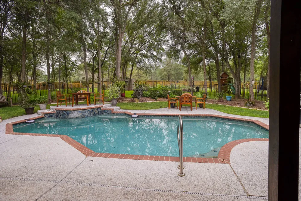 147 Spring Meadow Bastrop, TX 78602